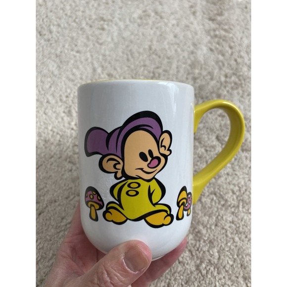 Disney Parks Snow White Dopey & Castle‎ Cutie Coffee Mug - Picture 2 of 7